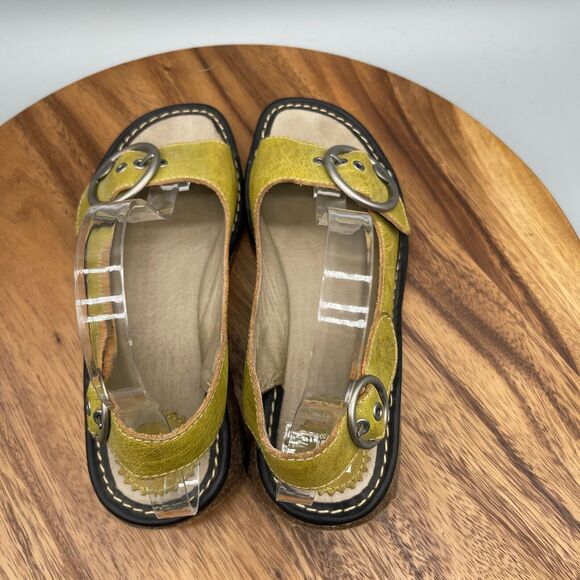 Fly London Mustard Sandals with Metallic Buckle - Picture 5 of 8